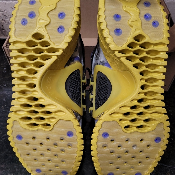 2020 Nike Flow ISPA Olive Persian Violet Yellow - Picture 2 of 6